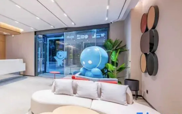 Home Inn (Zoucheng Pingyang West Road Xiangyun Square Branch)