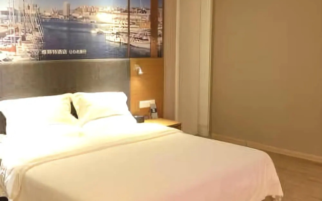 Yeste Hotel