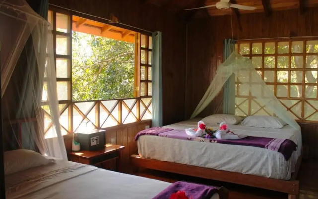 Bungalow Casa Bosque, With Balcony and sea View