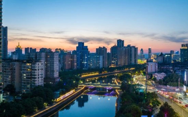 JI Hotel (Nanchang Tengwang Pavilion Bayi Memorial Hall)