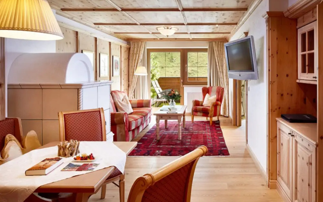 Hotel Alpenhof
