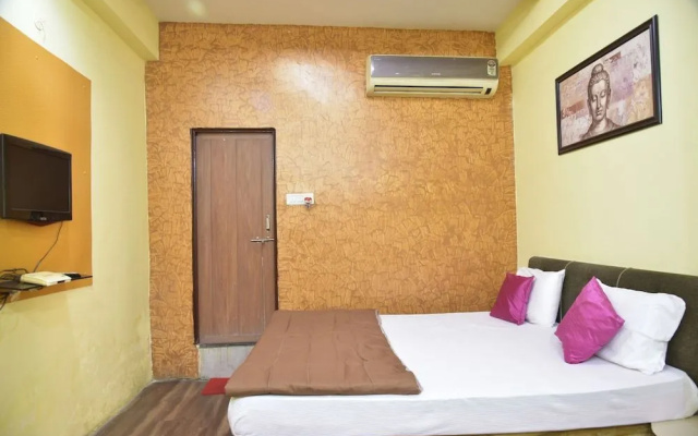 Hotel Drishti Inn