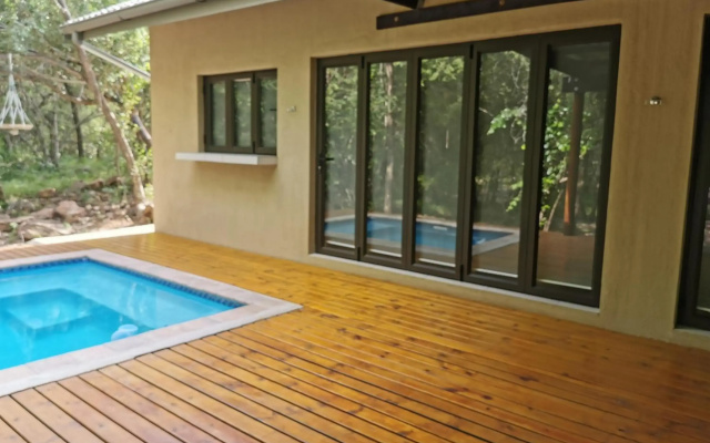 Gemsbok Place