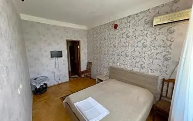 Oto Hotel