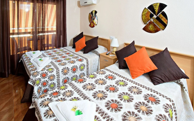 Hostal Carrizo