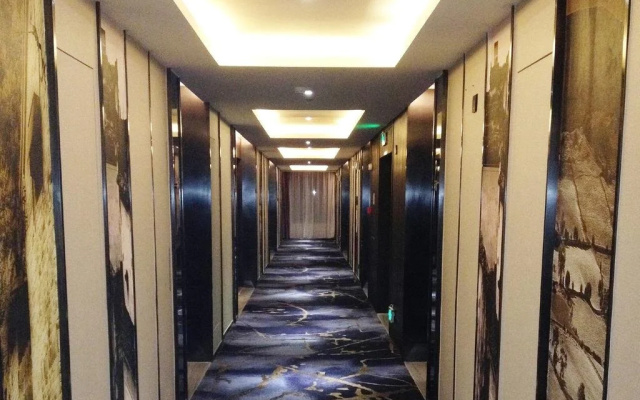 Oriental Xuanyi Holiday Hotel