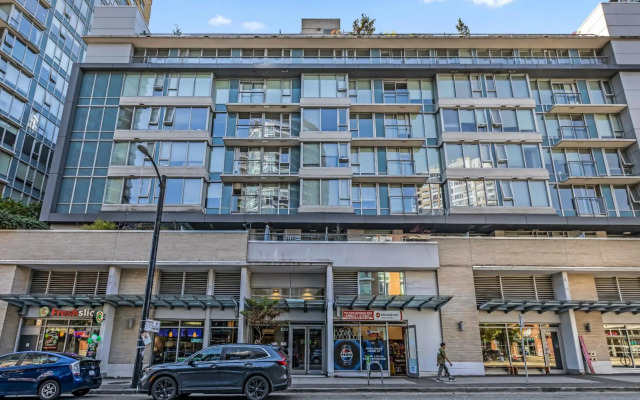 catalogImage