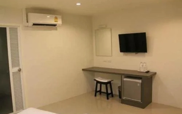 petchmansion