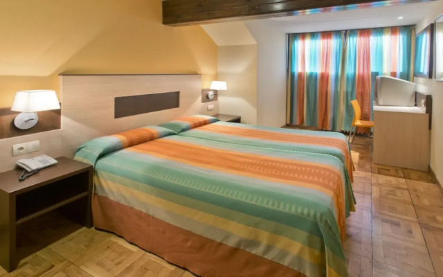 Hotel Serhs Ski Port del Comte