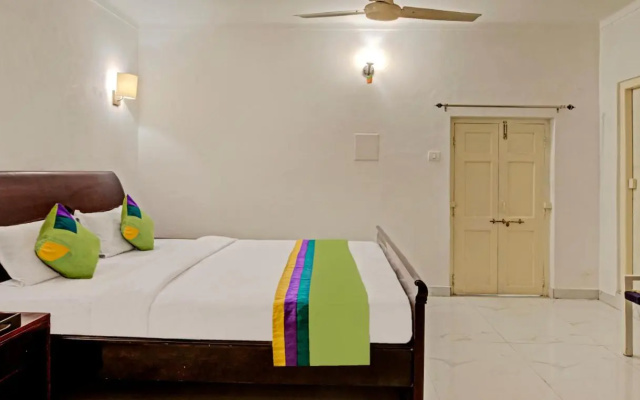 Hotel Meera