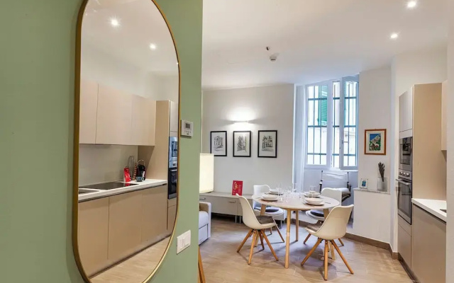 Brignole de Ferrari Refined Home