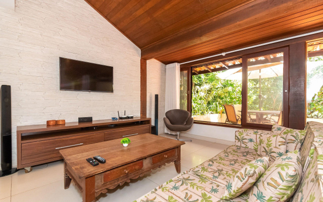 Casa Em Búzios Com área De Lazer | Rdv 02