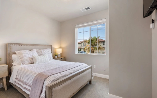 Grand Getaway 10 Bedroom Townhouse
