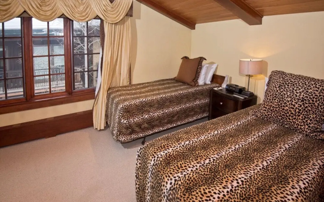 Lodge at Vail C368