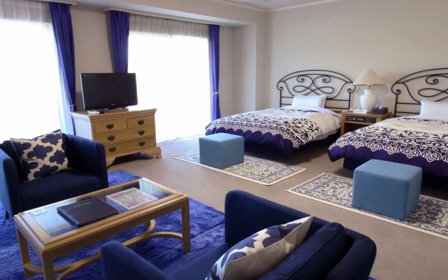 camel hotel resort