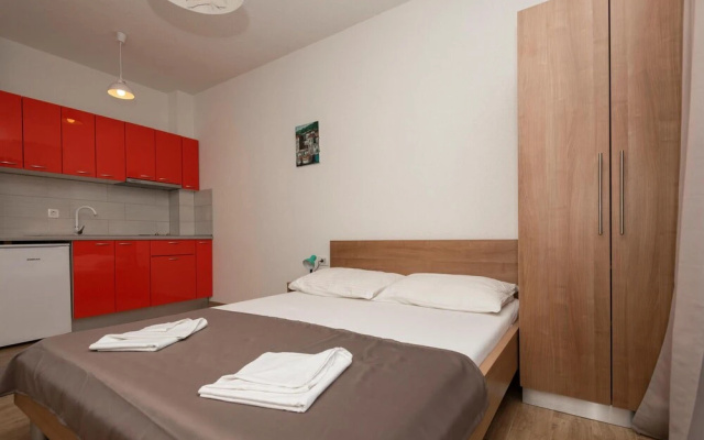 Amazing Apartment in Drvenik With Wifi