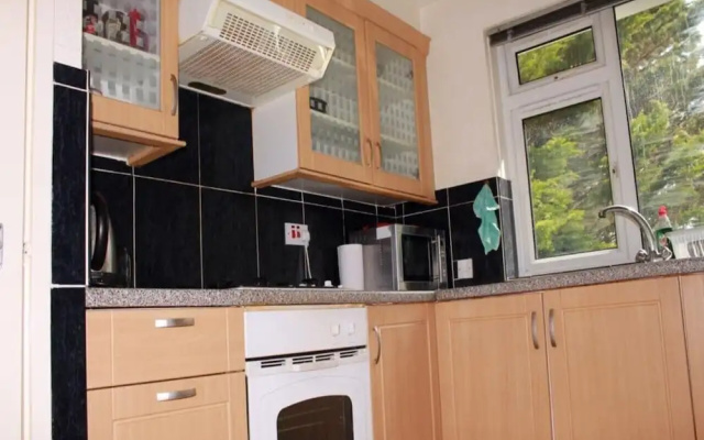 Sunny Apartment in Birmingham