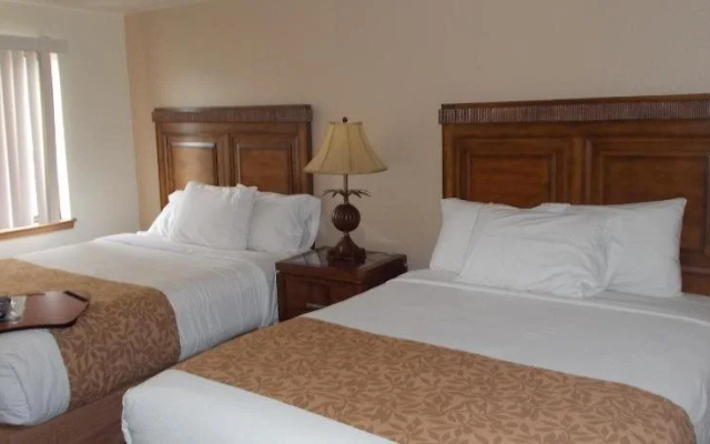Tides Inn