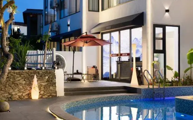 Lanhai Homestay (Sanya West Island Branch)