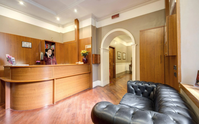 Hotel St. Moritz
