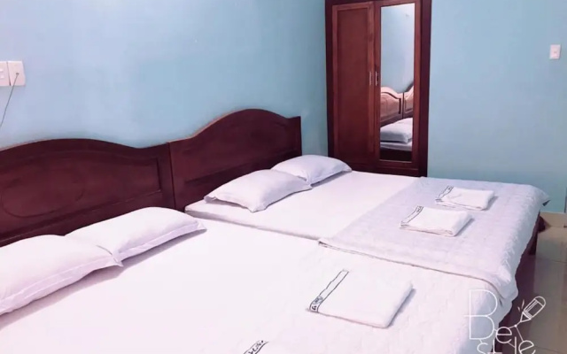 Dream Hotel