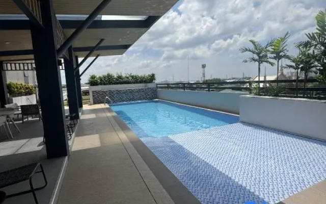 J Tower Residences Executive Studio