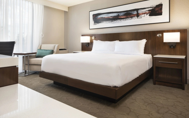 Delta Hotels by Marriott Minneapolis Northeast
