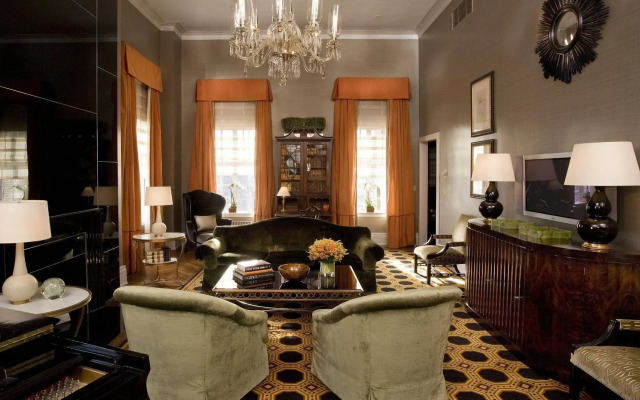 The Carlyle, A Rosewood Hotel