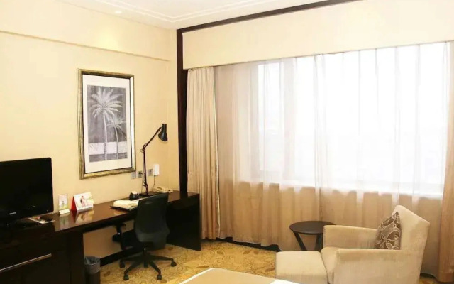 Holiday Inn