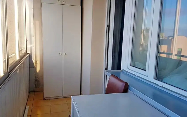 Niebieski Meander Pokoje Blisko Metra