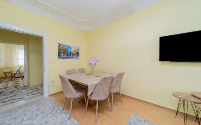 Central Fully Furnished Flat In Antalya Kepez