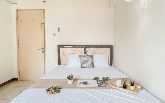 Homey 1Br At Taman Semanan Indah Cengkareng Apartment