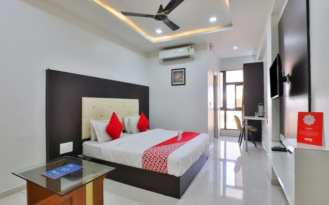OYO 15862 Infocity Hotel LLP
