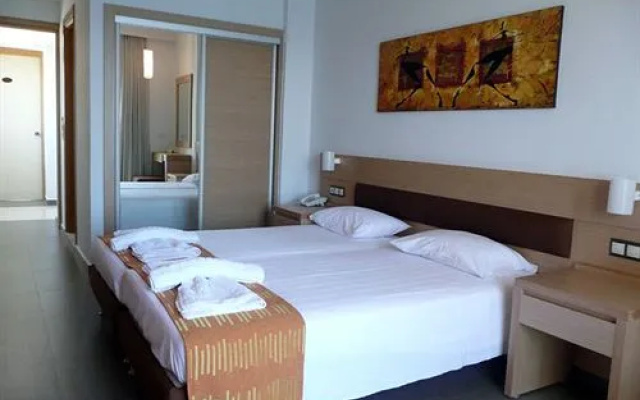 Electra Beach Hotel