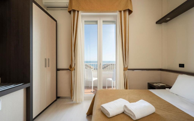 Hotel Mondial