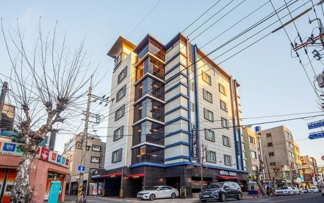 Jinju Hotel Servi
