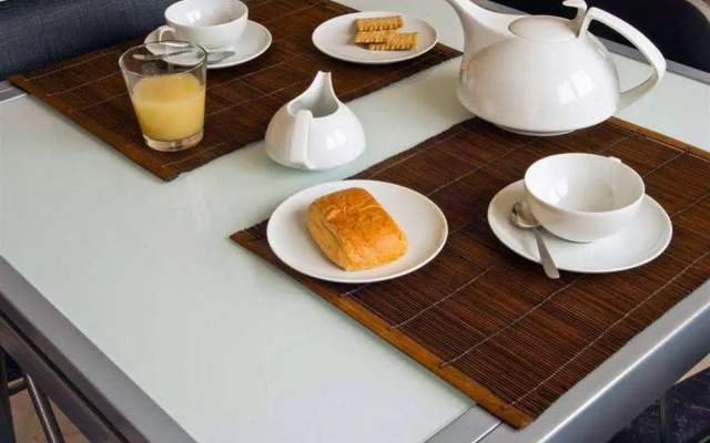 B&B Raffaello