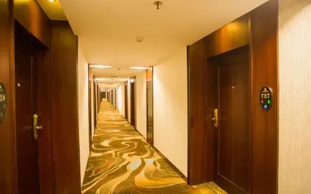 Jin Yuan Holiday Hotel
