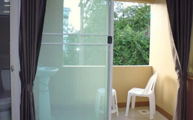 24 Guest House