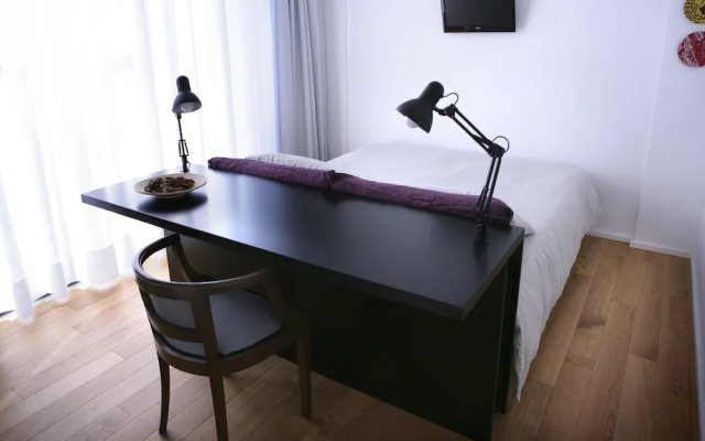 Mxp Rooms Guest House