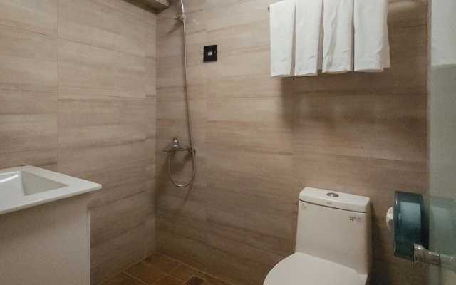 Taipei Inn