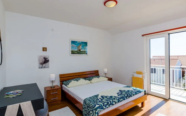 Seaview Apartment in Cavtat Dalmatia With Garden