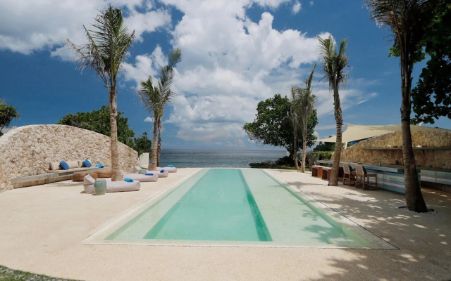 Villa Seascape by Elite Havens