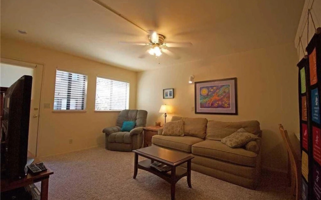 Powder Village Condominium E5