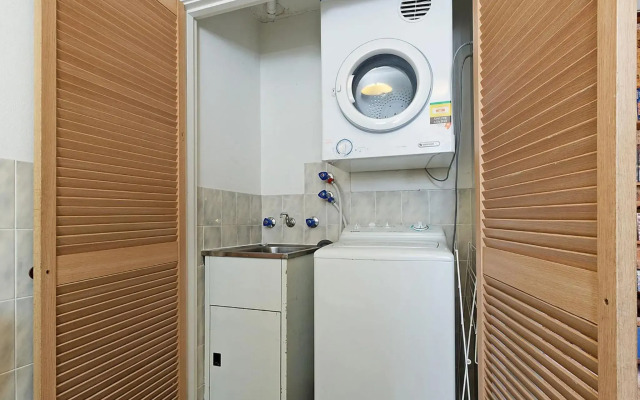 Pacific Pines Unit 4