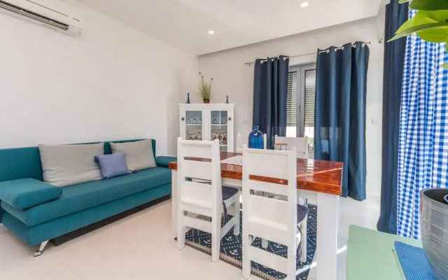 Amazing Apartment in Sukosan With Wifi and 2 Bedrooms
