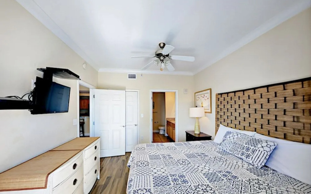 1010 W Beach Blvd Condo