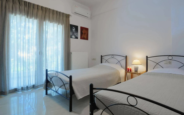 Romantic Evas Cottage