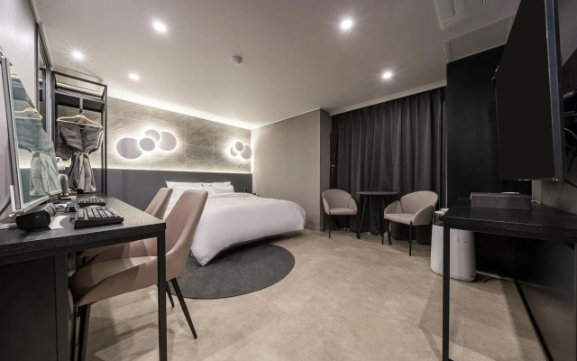 Suncheon Hotel THE H