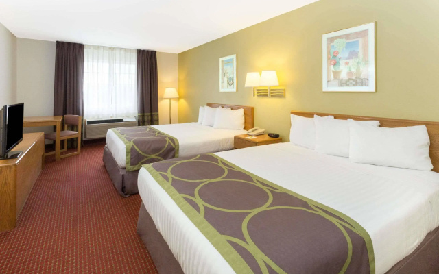 Sleep Inn & Suites Verona - Madison Southwest